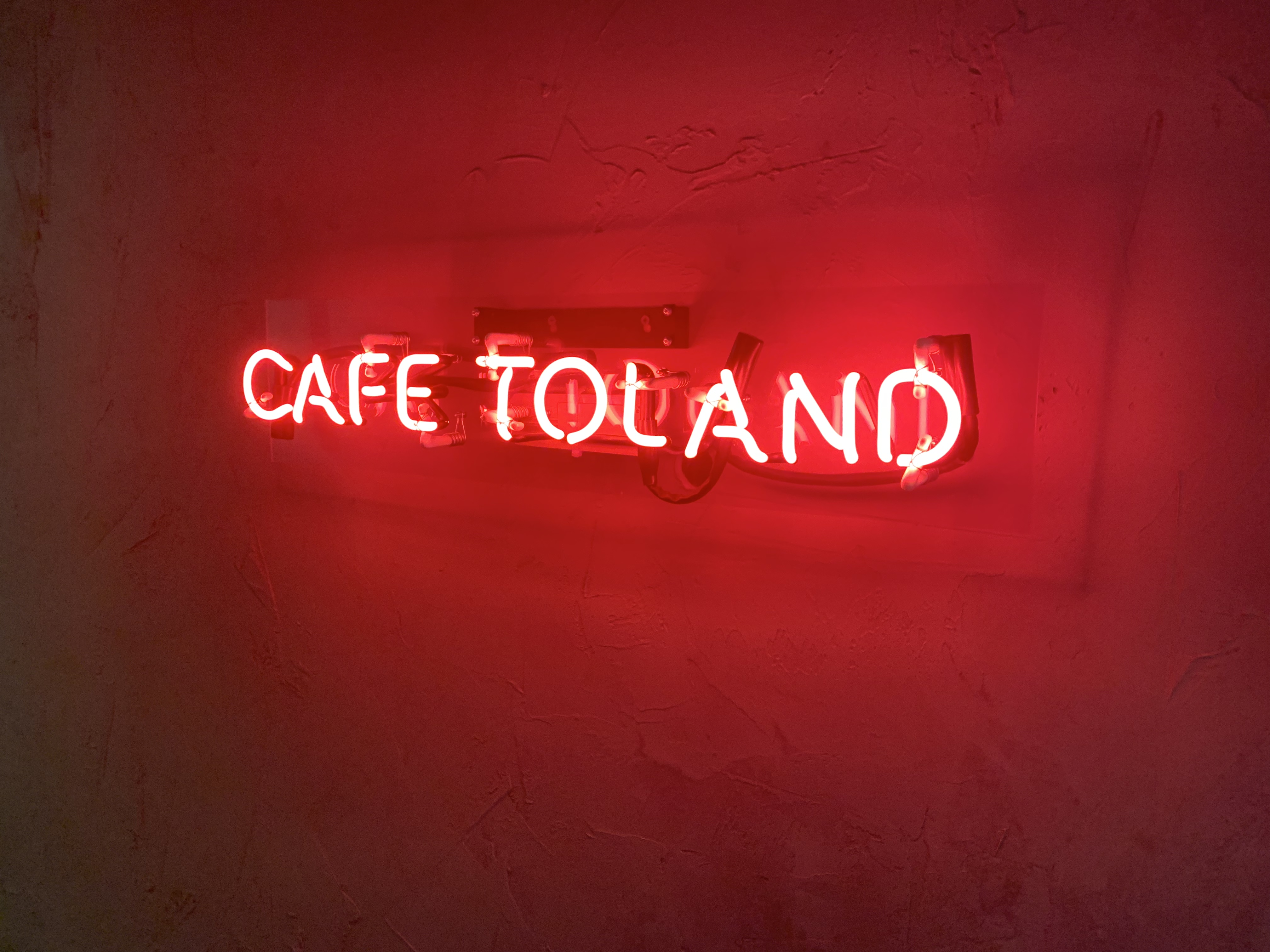 cafe TOLAND