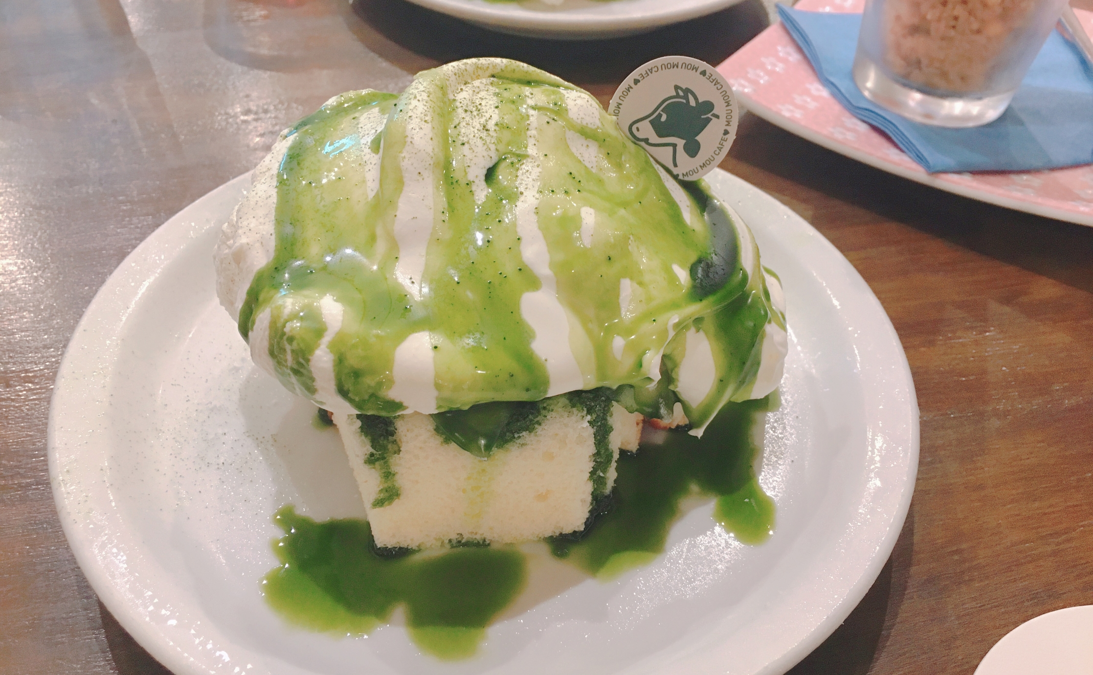 生クリームが主役級のスイーツ Alcocca名古屋 アルコッカ 名古屋