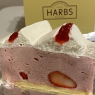HARBSのケーキ