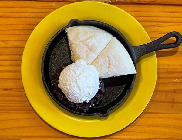 新定番!あんこ三兄弟🎵|Cafe Seventh Heaven(カフェ セブンス ヘブン)