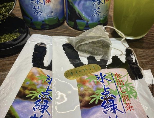 氷点緑茶（ひょうてんりょくちゃ）｜茶香・丸源 セントラルパーク店