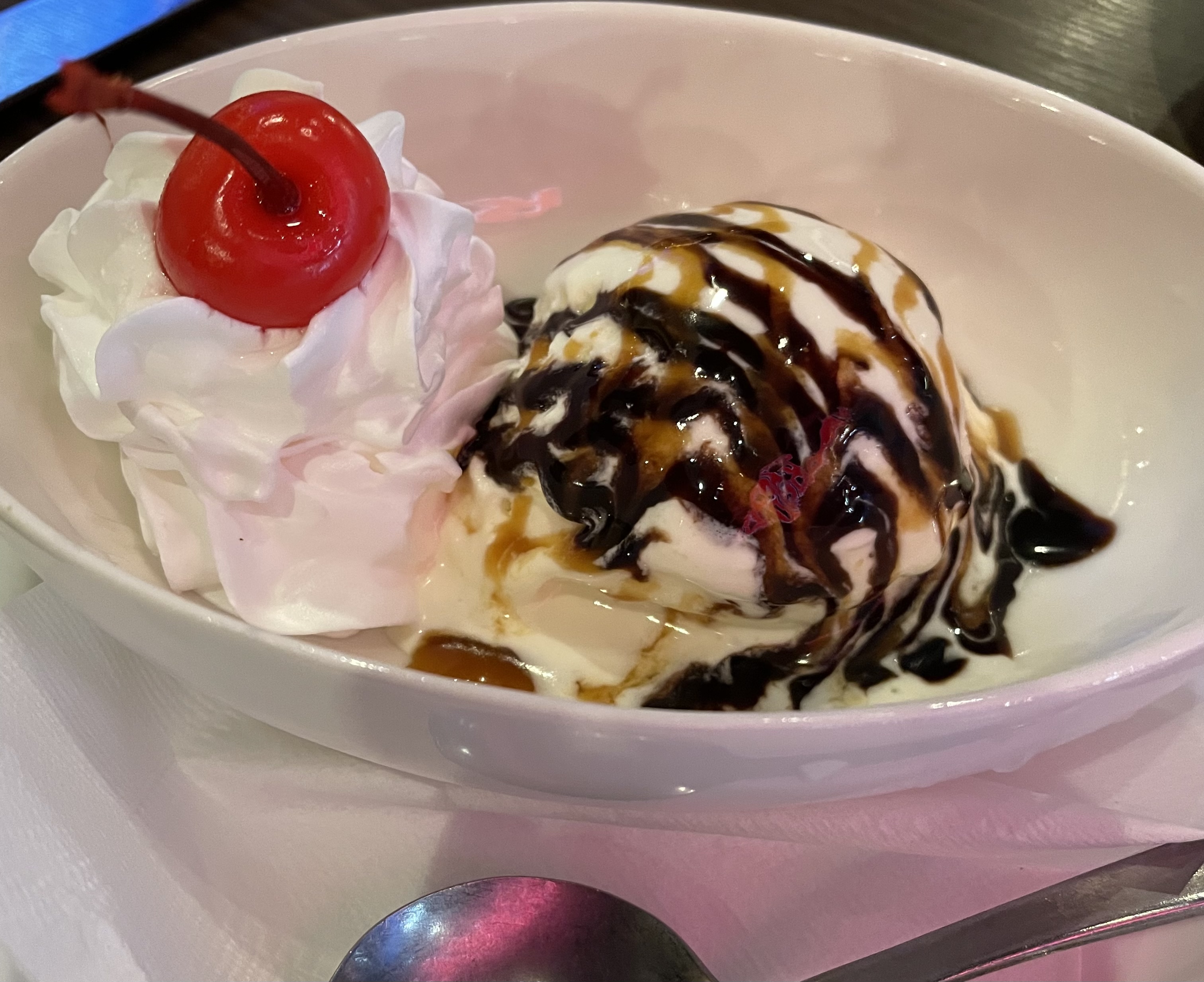 FRIDAYSで忘年会