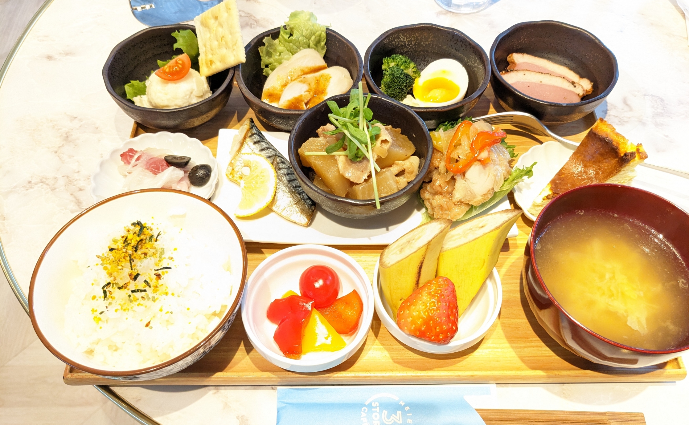 名駅3storyCafeでお得なランチ