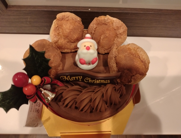 ビアードパパのクリスマス・ケーキ