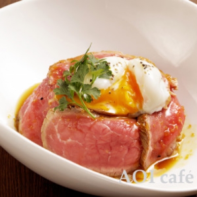 低温調理のローストビーフボウル|AOI cafe(アオイ カフェ)