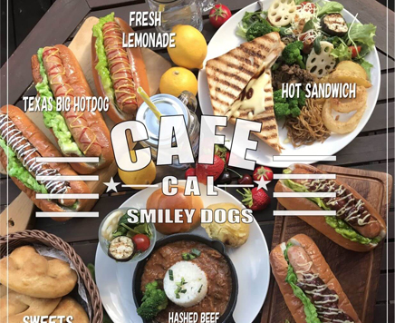 CAFE CAL SMILEY DOGS